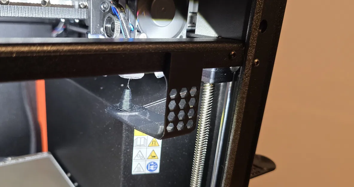 Giá Đỡ Nam Châm Prusa Core One - Hỗ Trợ Xử Lý Dây Tóc Thừa Tiện Lợi - Image 3