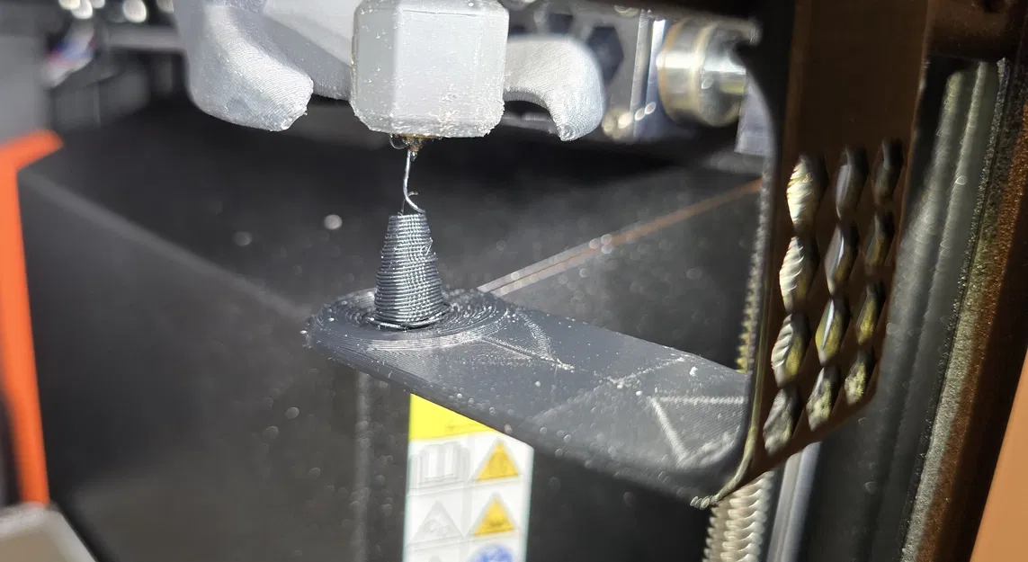 Giá Đỡ Nam Châm Prusa Core One - Hỗ Trợ Xử Lý Dây Tóc Thừa Tiện Lợi - Image 4