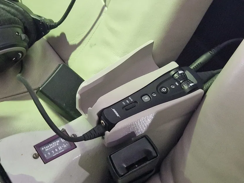 Đế Giữ Bộ Điều Khiển Tai Nghe Hàng Không Bose A20 - Image 3