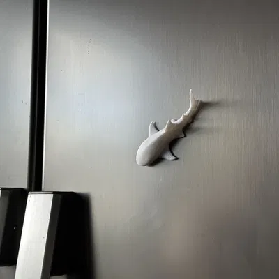 Nam Châm Tủ Lạnh Hình Cá Mập Voi (Không Cần Hỗ Trợ)