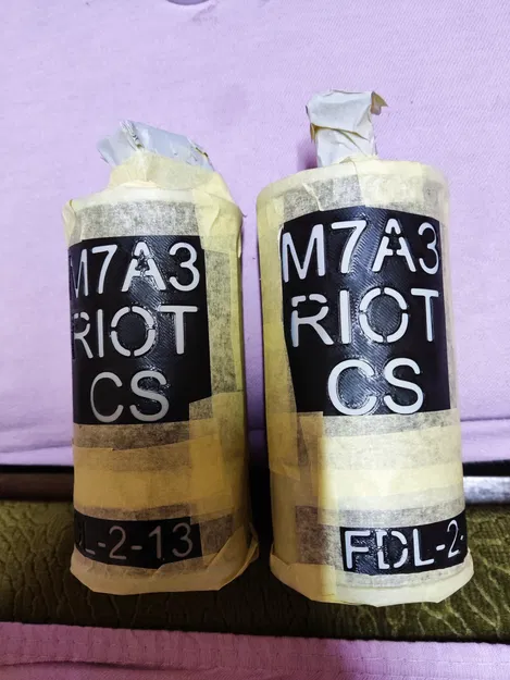 Mô hình lựu đạn khói/khí M18 thời chiến tranh Việt Nam - Image 4