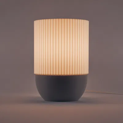 Pleat - Đèn Bàn cho Bộ Dây IKEA STRÅLA