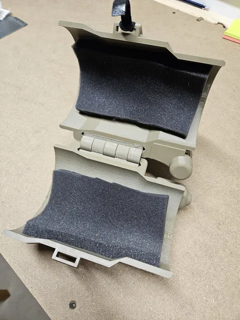 Pip-Boy 3000 Mark 4 – Phiên Bản Đeo Được - Image 4