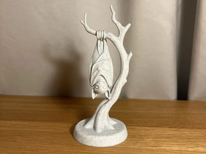 Tượng Dơi Ngủ Phong Cách Gothic - Image 1