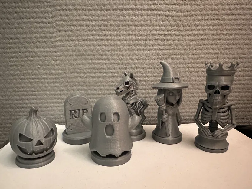 Bộ Cờ Vua Halloween – Kinh Dị & Vui Nhộn! - Image 1