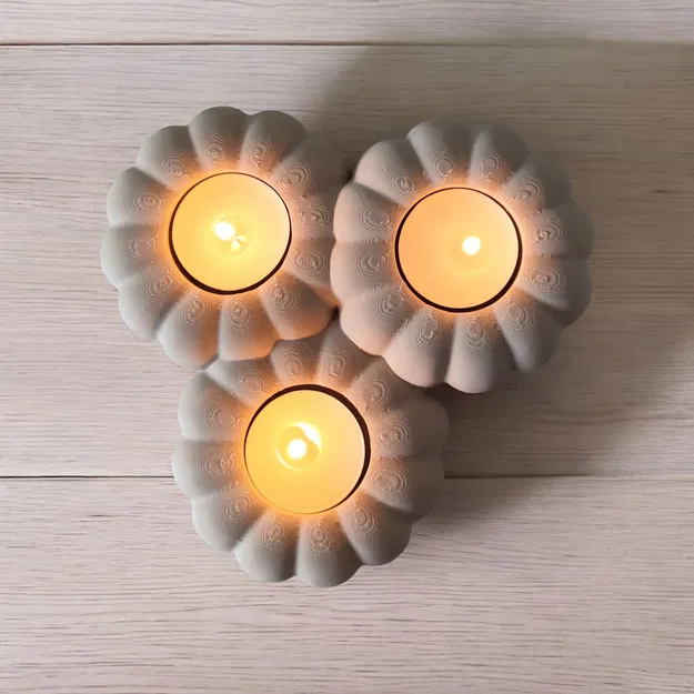 Chân nến LED hình bí ngô mùa thu cho 3 cây nến - Image 4