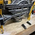 Kẹp thay thế cho chân đế máy cưa mitre DeWALT hạng nặng - Thumbnail 3