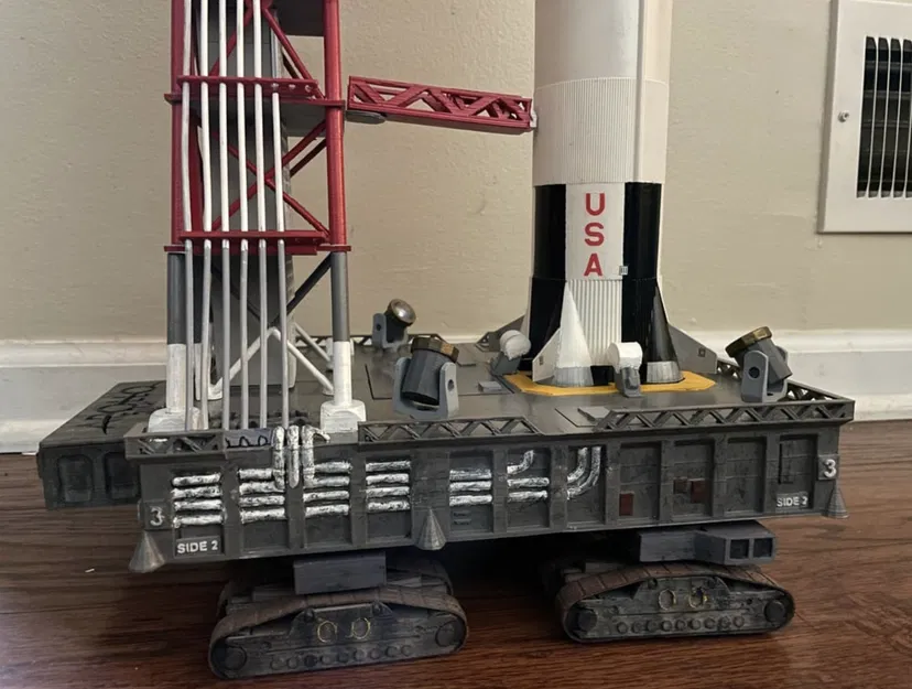 Mô hình Tên lửa Saturn V, Tháp Phóng, Bệ Phóng Di Động có LED và Crawler (Tỉ lệ 1:157) - Image 18