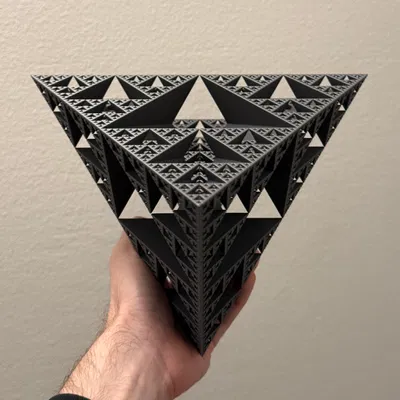 Mô hình Fractal Hình chóp tam giác Sierpiński Cấp 6 - Chế độ Bình