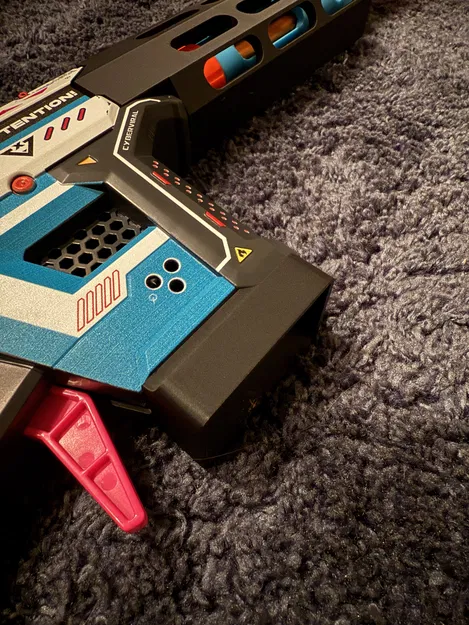 X-Shot Motorized Piston Pump Flared Magwell - Image 5