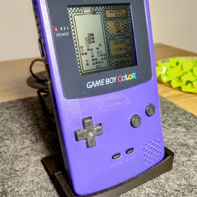 Giá đỡ màn hình GameBoy Color có gờ phía trước