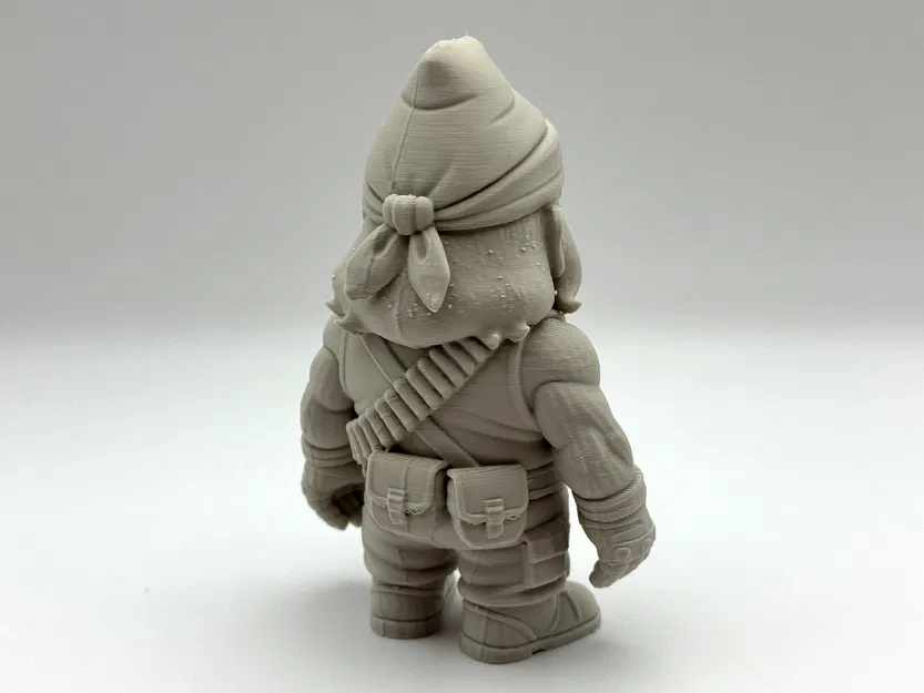 Tượng Người Lùn Vườn Rambo – Sẵn Sàng Chiến Đấu Cho Vườn Nhà! - Image 2