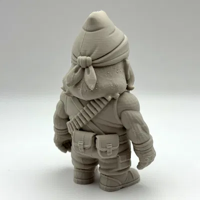 Tượng Người Lùn Vườn Rambo – Sẵn Sàng Chiến Đấu Cho Vườn Nhà!