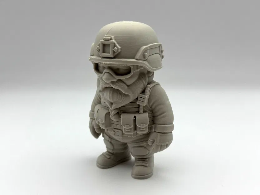 Ông Lùn Vệ Binh S.W.A.T. – Chiến Thuật, Râu Dài, Sẵn Sàng Hành Động! - Image 3