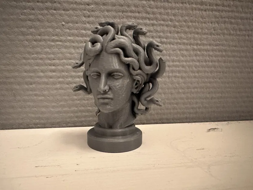 Tượng Medusa - Thần thoại Hy Lạp - Image 2