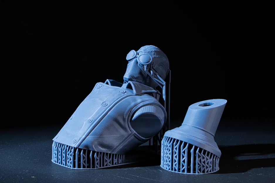 Tượng Bán Thân Spiderman Noir - Image 4