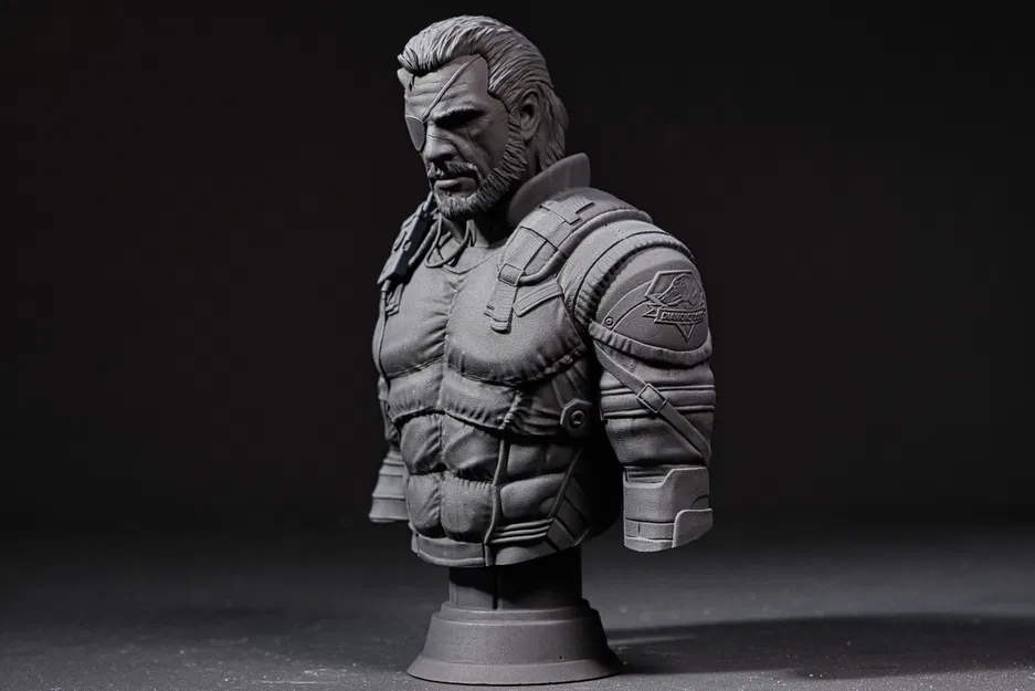 Tượng Bán Thân Venom Snake - Image 1