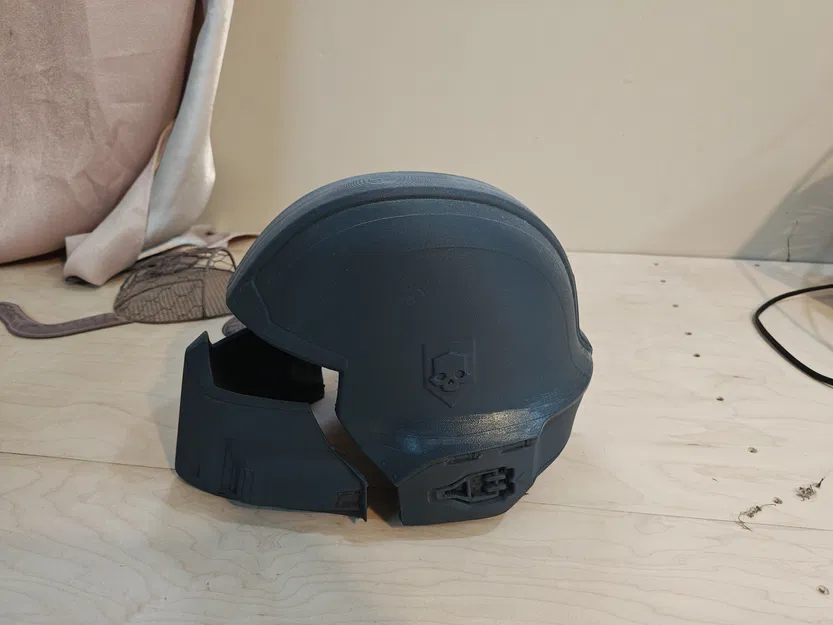 Nón Bảo Hiểm Chiến Thuật B-01 Helldivers 2 - Image 1