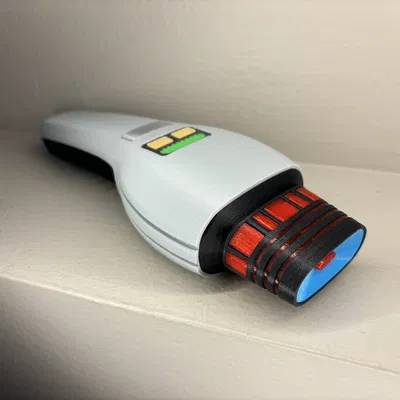 Star Trek: TNG Dustbuster Phaser V2