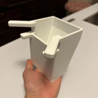 Thùng rác gắn bàn cho vải, chỉ, vụn nhựa, và hơn thế nữa!