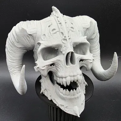 Đầu Lâu Ác Quỷ Sừng Lớn Tàn Nhẫn