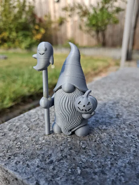 Boo-Gnome & Ngôi Nhà Ma Vui Vẻ Của Chú - Image 1