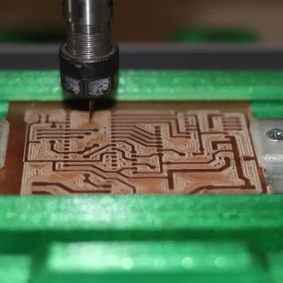 Nhà Máy PCB Mini Tự Chế