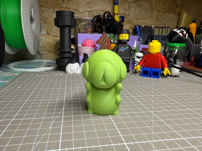 Grub – Mang Grub Hollow Knight về bàn làm việc của bạn - Image 2