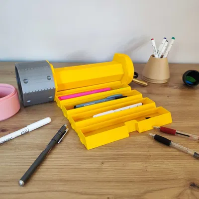 Hộp Bút Chì - Cây Bút Chì KHỔNG LỒ!