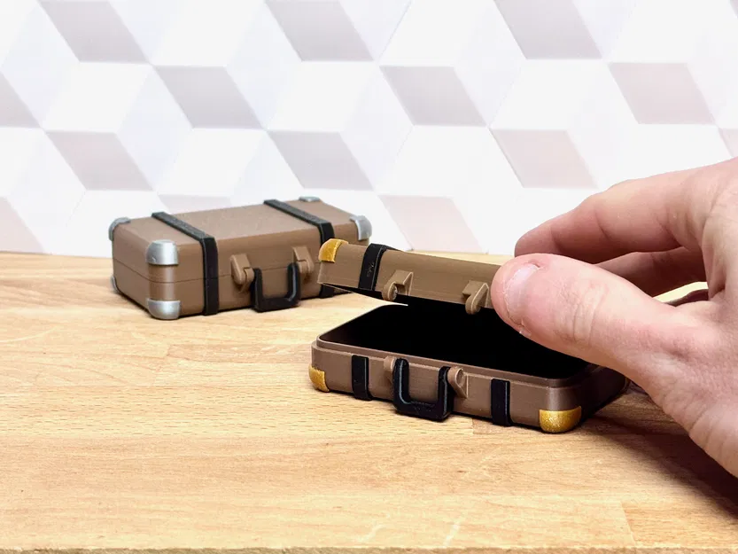 Hộp Vali Cổ Điển (Hộp Đựng Vintage Nhỏ Gọn) - Image 4