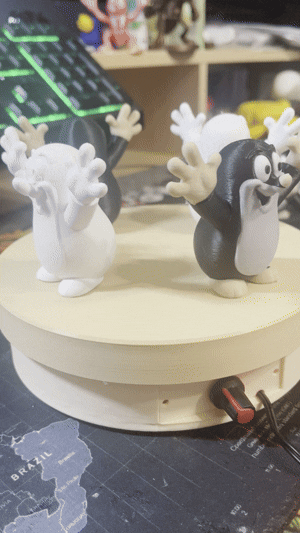 Mô Hình 3D Chú Chuột Nhỏ (Krtek) - Cao 7cm