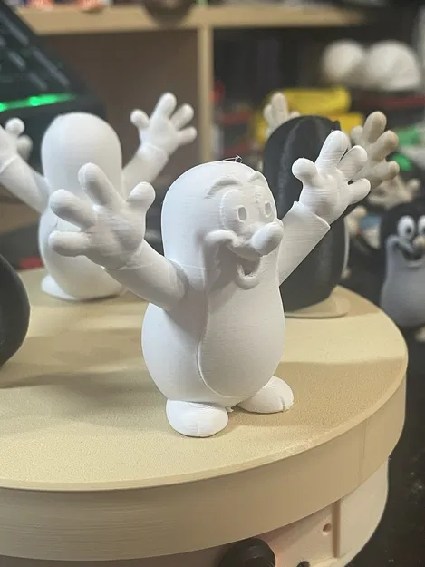 Mô Hình 3D Chú Chuột Nhỏ (Krtek) - Cao 7cm - Image 6