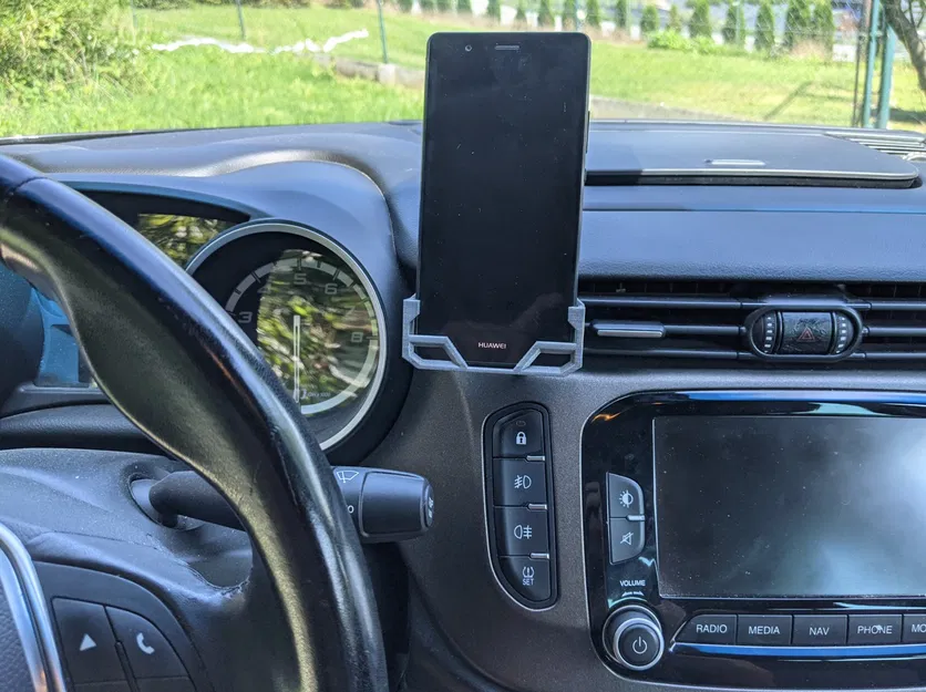 Giá Đỡ Điện Thoại Cho Xe Alfa Romeo Giulietta - Image 3