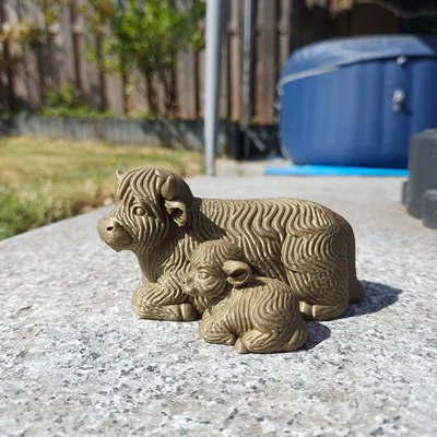 Bò Mẹ Cao Nguyên Cùng Bê Con