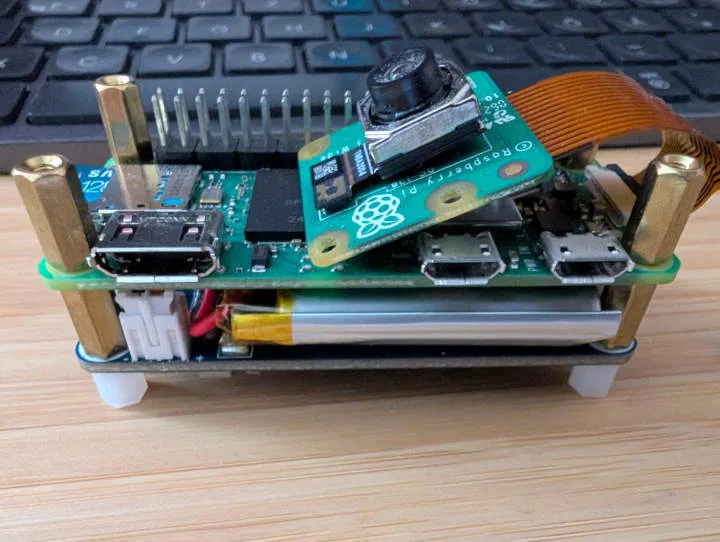 Hộp đựng Camera Raspberry Pi cho Pi Zero 2 W(H) có gắn UPS HAT (C) - Image 4