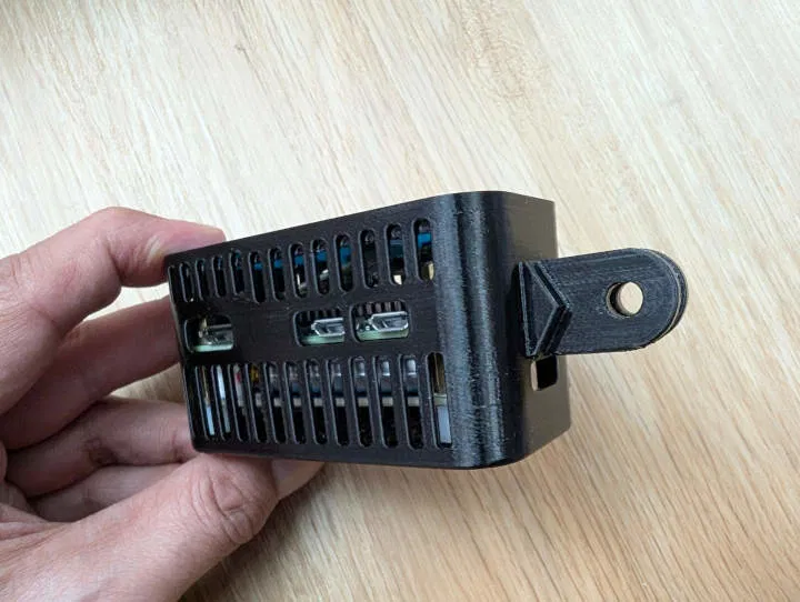 Hộp đựng Camera Raspberry Pi cho Pi Zero 2 W(H) có gắn UPS HAT (C) - Image 5