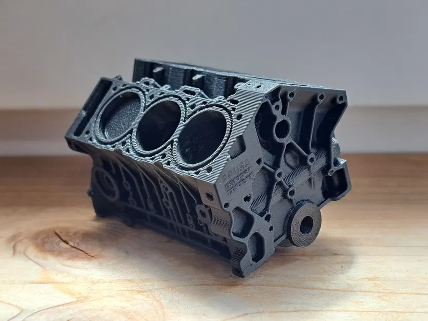 Động Cơ V6 60° Mini Hoạt Động - Lắp Ráp Thực Tế - Image 1