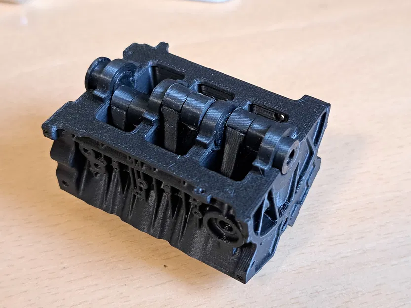 Động Cơ V6 60° Mini Hoạt Động - Lắp Ráp Thực Tế - Image 3