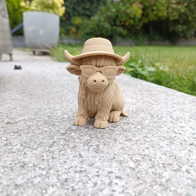 Summer Cow — Chú Bò Cao Nguyên Đi Nghỉ Mát