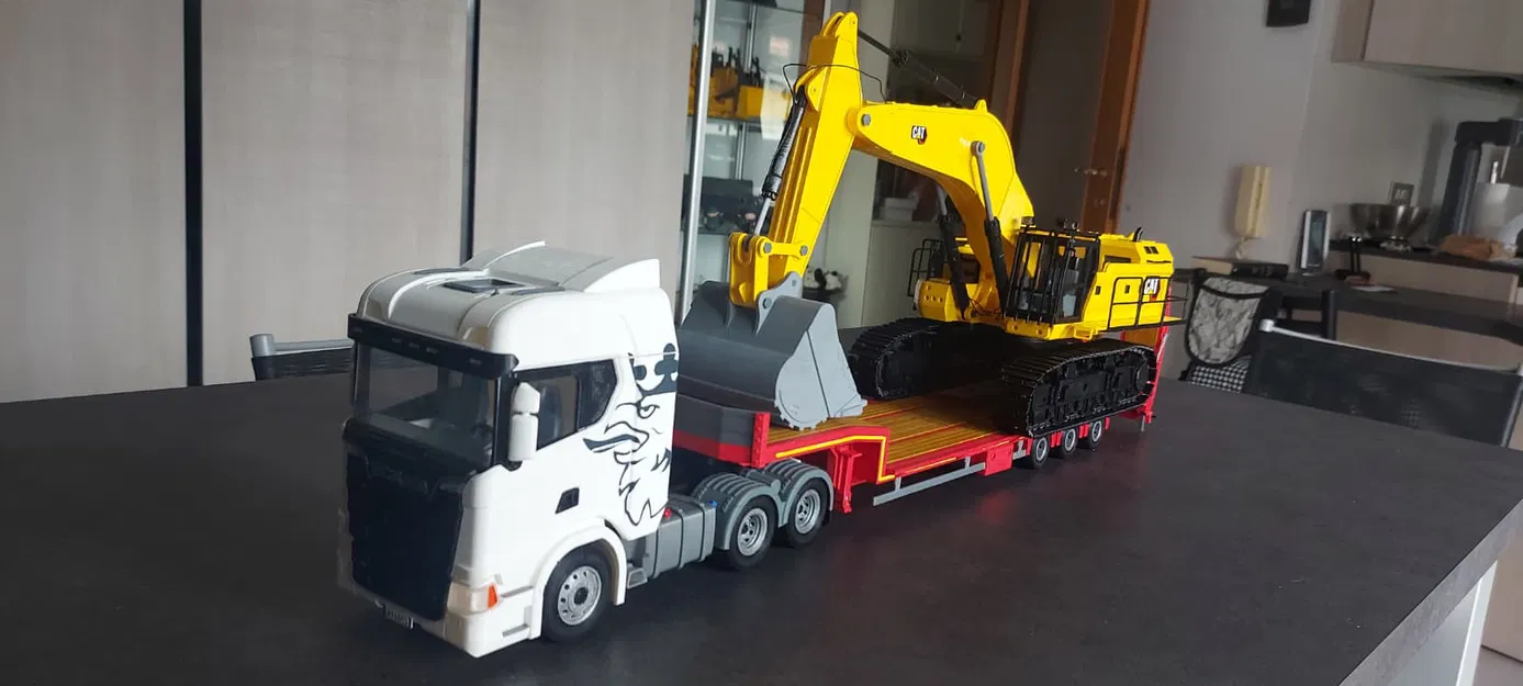 Mô hình máy xúc CAT 395 - Image 16