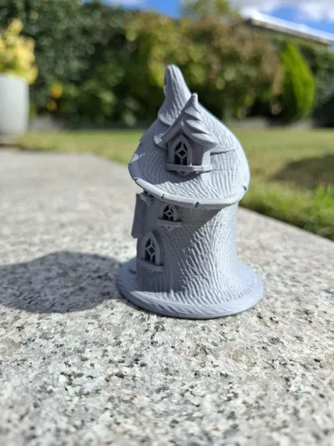 Nhà Cây Xoắn Tiên - Image 3