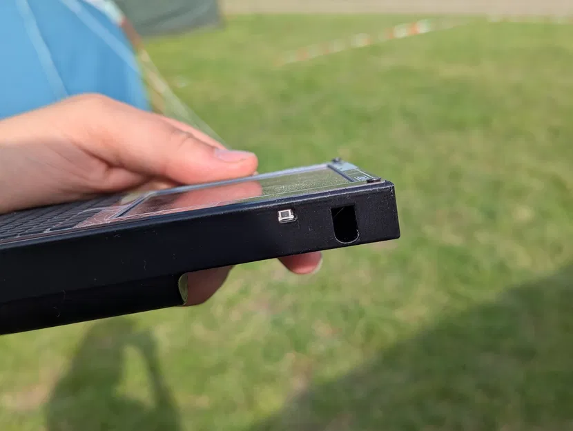 Hộp đựng huy hiệu WHY2025 - Image 16