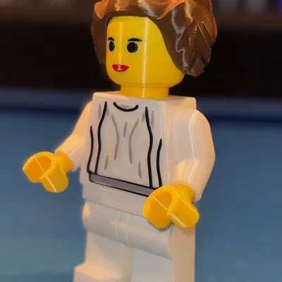 Mô hình LEGO Công chúa Leia Tỉ lệ 5:1 (Star Wars)