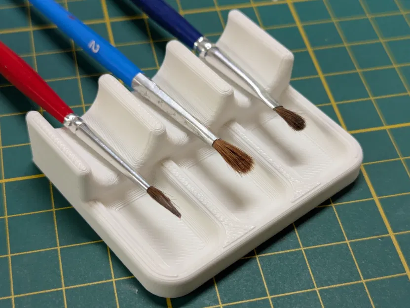 Giá Đỡ Cọ 3D - Image 1