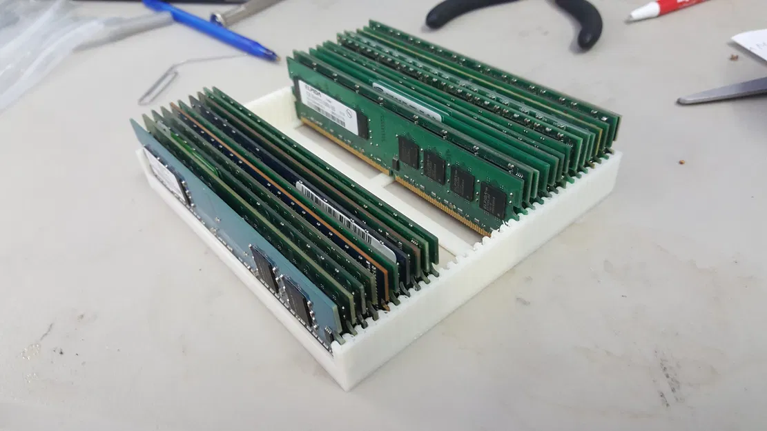 Giá đỡ RAM DIMM để bàn - Image 1