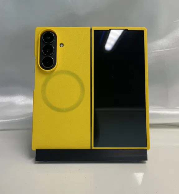 Ốp Lưng Mỏng Samsung Galaxy Z Fold 7 Có Gờ Camera - Image 1