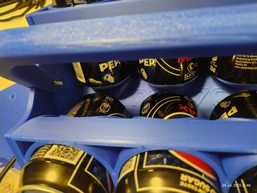 Đế Đựng Lon Nhớt V6 - Image 6