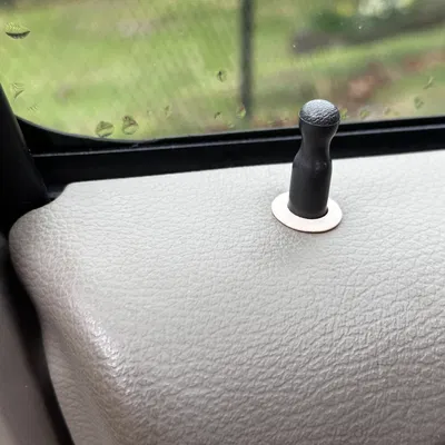 Vòng trang trí ổ khóa cửa Volvo