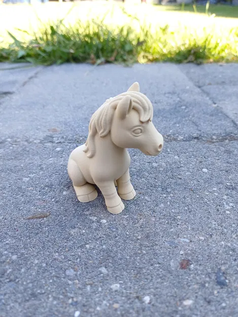 Ngựa Ngồi Dễ Thương - Image 3