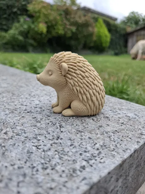 Bạn Thỏ Gai Tí Hon - Image 1